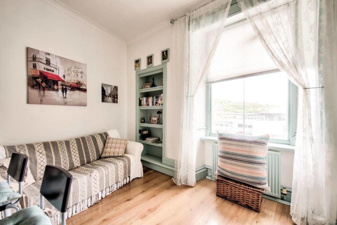 Guestready - Cosy Home 5 Minutes From Waverley! Edinburgh Exterior photo